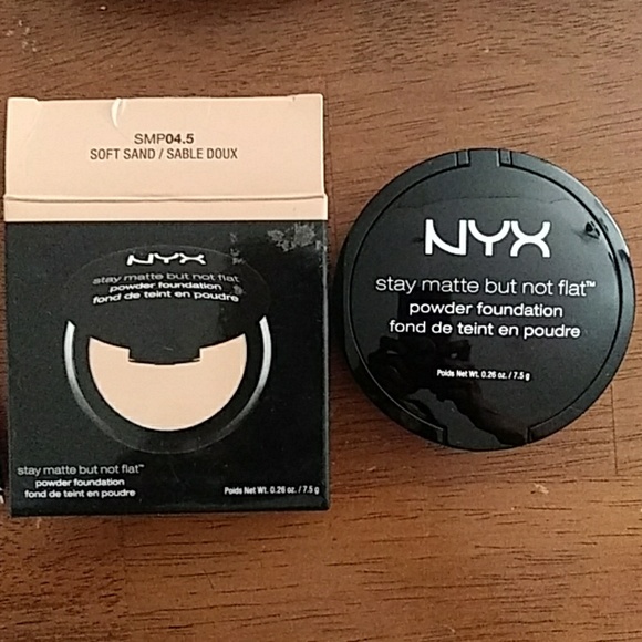 nyx matte not flat powder foundation